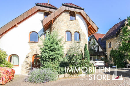 Luxuriöse Maisonettewohnung in erstklassigem Anwesen in Monheim! Luxuriöse