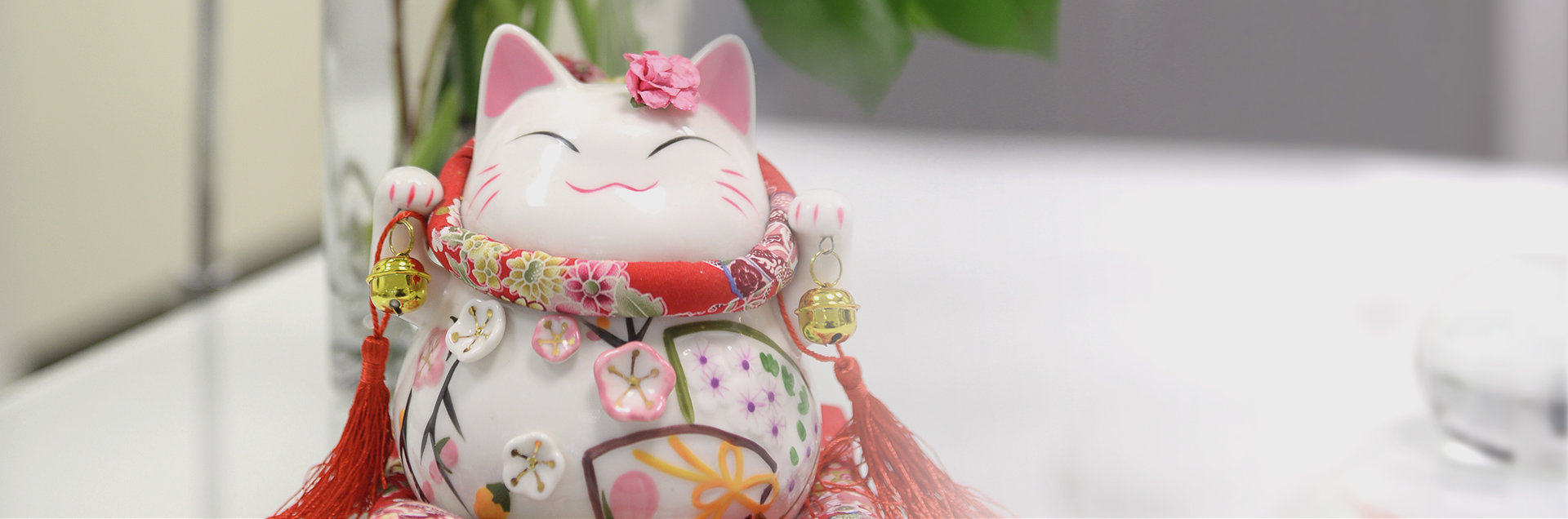 winkekatze_header.jpg winkekatze_header.jpg