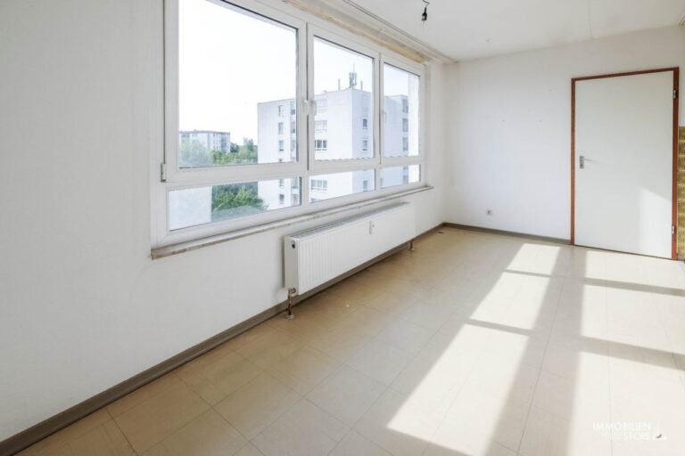 Lichtstarke 3,5 Zimmer-Wohnung mit Lift in bester Lage Baumbergs!