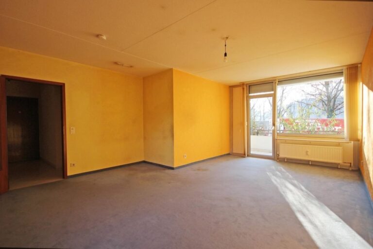 Provisionsfrei! Sonnige Singlewohnung in sehr schöner Lage