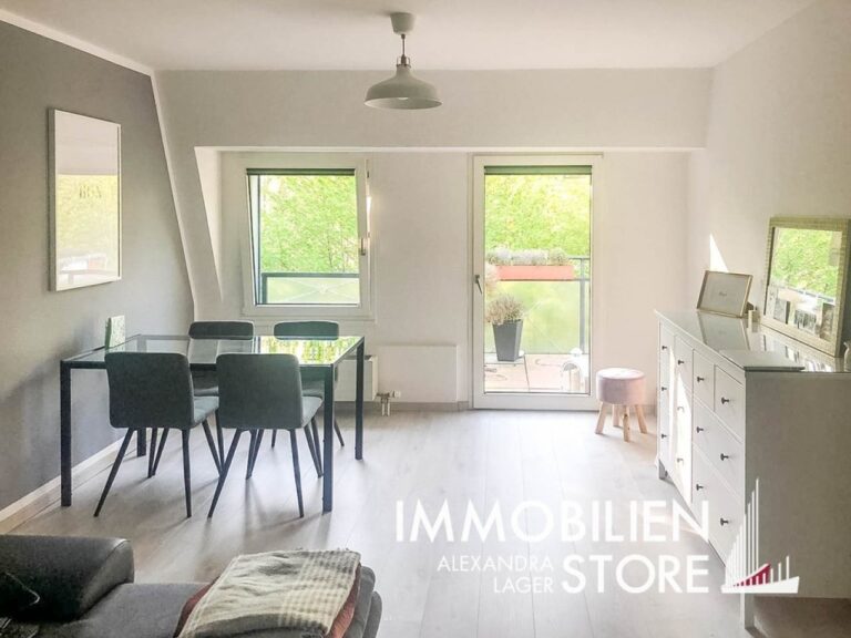 Stilvoll wohnen im Bismarckviertel! Bezaubernde 2-Zimmer-Dachgeschosswohnung mit Blick ins Grüne!