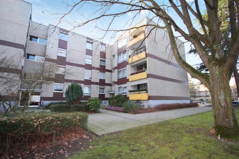 Provisionsfrei! Gemütliche 2 Zimmer Erdgeschosswohnung .