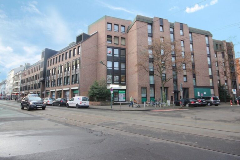 Pempelfort – Moderne Büro-/Kanzleiräume in bester Lage!