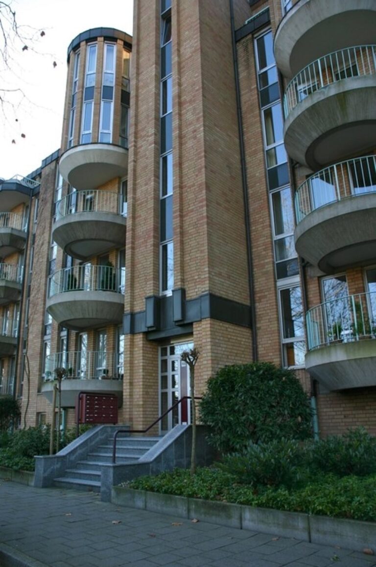 Sonniges Garten-Apartment in Düsseldorf-Oberkassel