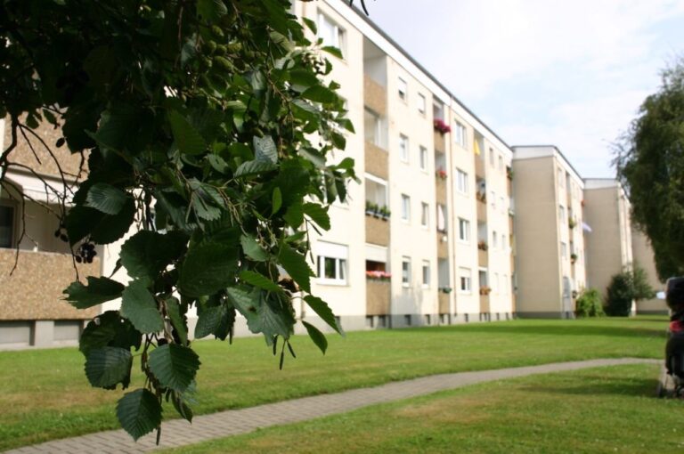 Gemütliche 3 Zi. Wohnung in Monheim Baumberg!