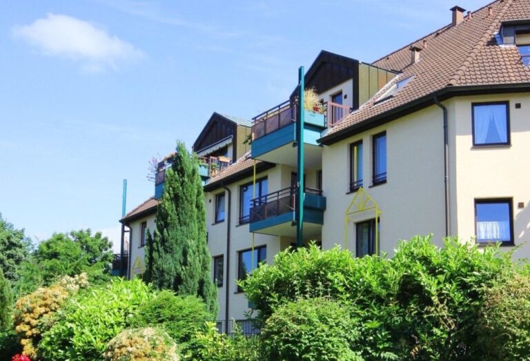 Stilvoll wohnen im Dachgeschoß und der Himmel gehört Ihnen!