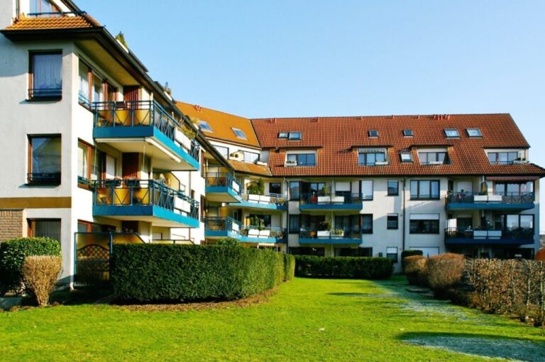 Wohnen in der Belle Etage – Lichtstarke 2 Zimmer Wohnung im Österreichviertel