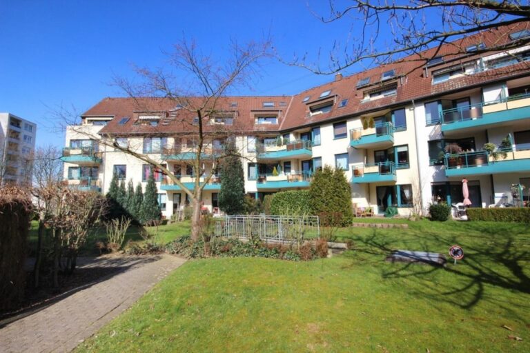"Haus im Haus" – Wunderbare 3-Zimmer-Maisonettewohnung im Österreichviertel!