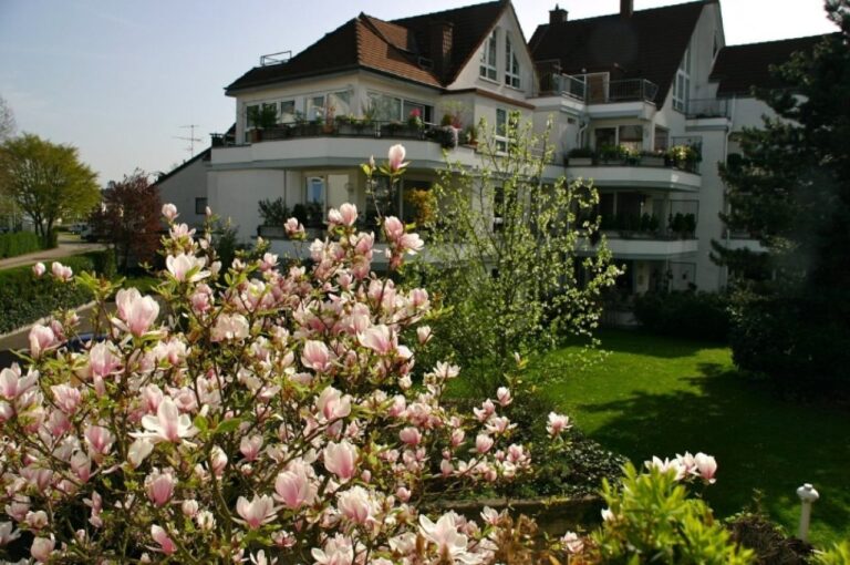 Wohnen im Dachgeschoß und der Himmel gehört Ihnen!