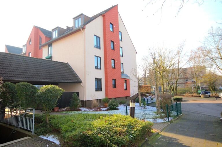 Kapitalanleger aufgepasst! 2 Zimmer Bast-Bau-Wohnung – Günstig dank Erbbaurecht!