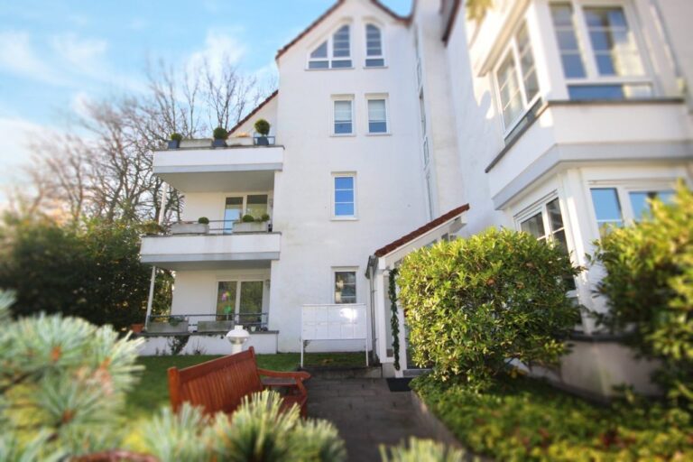 Bezaubernde Dachterrassenwohnung im Wohnpark Langenfeld!