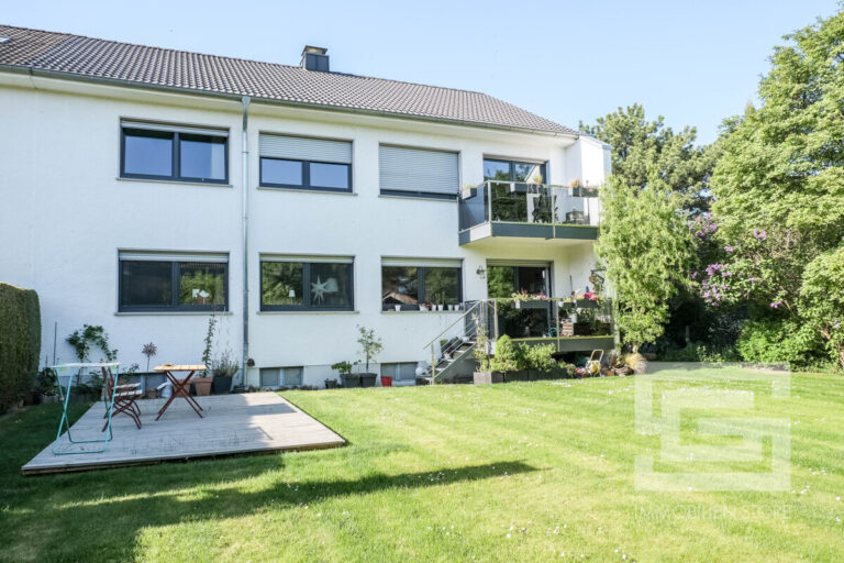 Zweifamilienhaus in Monheim am Rhein